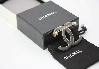 Chanel Vintage B11A Mother-of-Pearl Large CC Matte Gold Brooch