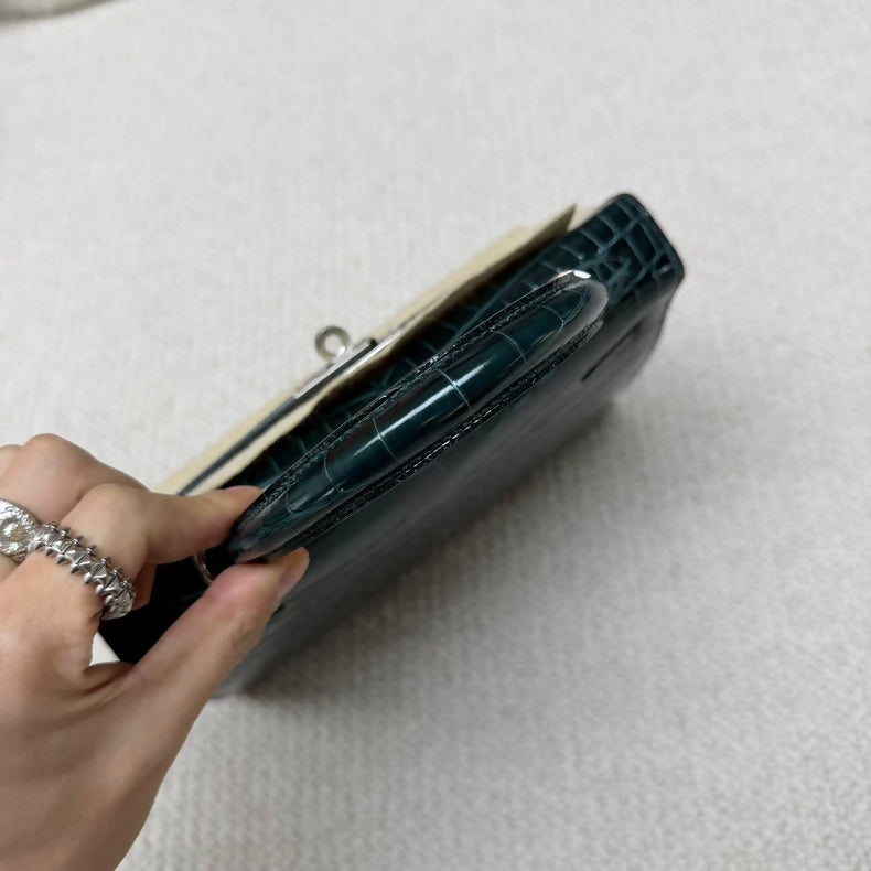 Hermes Kelly 25 Vert Rousseau Green shiny crocodile leather palladium ...