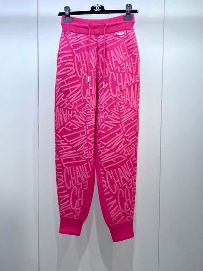 Chanel coco neige pink cashmere pants