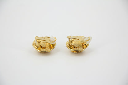 Chanel Vintage 95A Gold Plated Embossed Round CC Clip-on Earrings