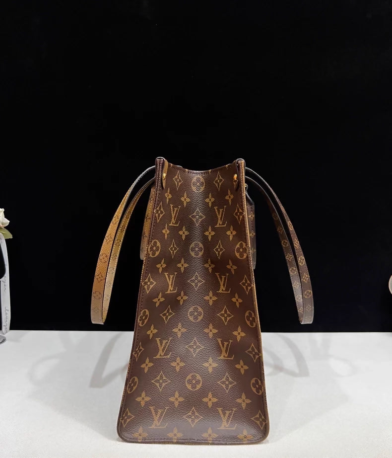 Louis Vuitton Onthego GM Giant Monogram Canvas