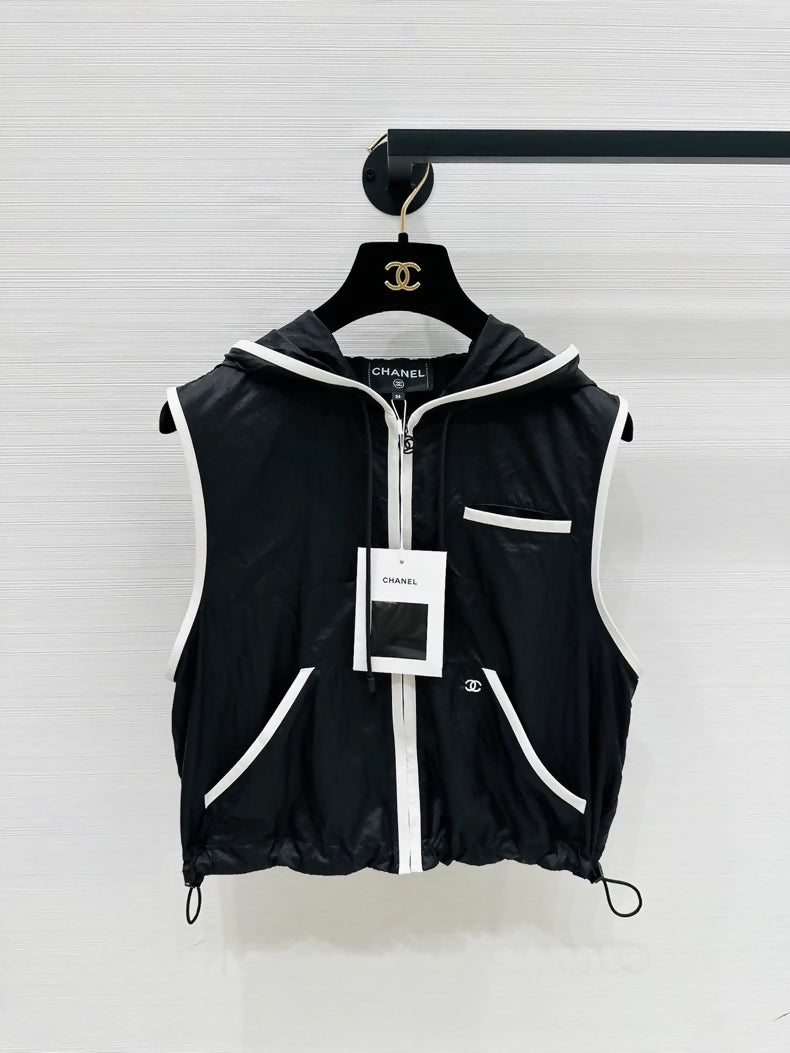 Chanel 26M Coco Beach black hooded vest, F36.