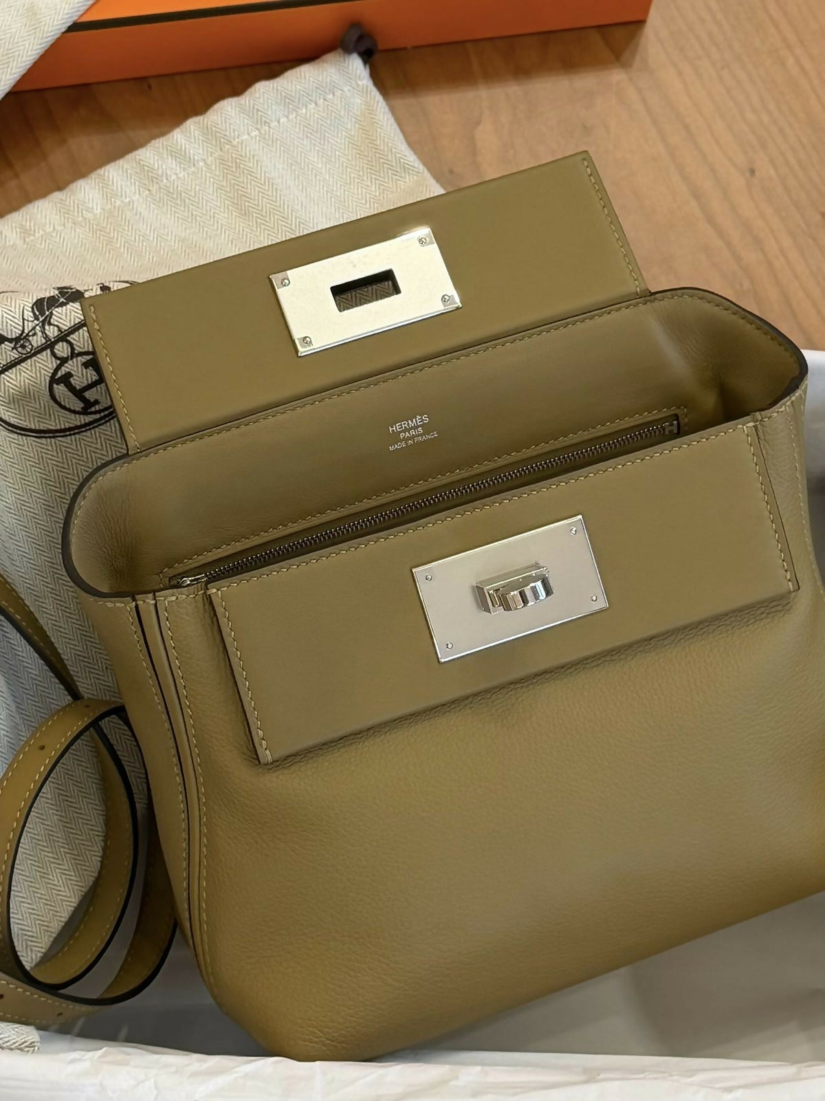Hermès 24/24 Mini Chai / Biscuit Swift Leather with Hardware G Stamp