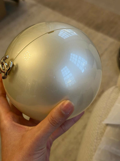 Chanel Pearl Minaudière — Cruise Collection 2015