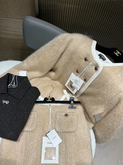 Chanel 25N beige white Set