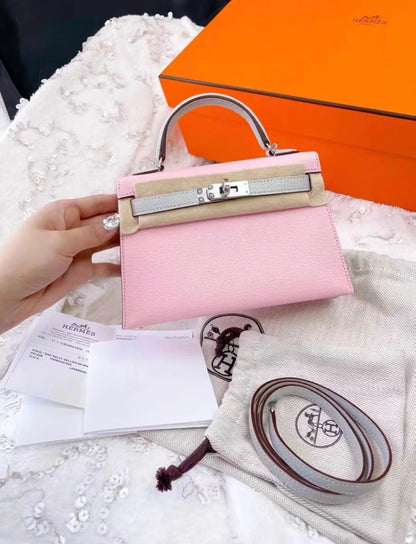 Hermes Mini Kelly II 20 Rose Sakura & Gris Perle Chèvre permabrass hardware