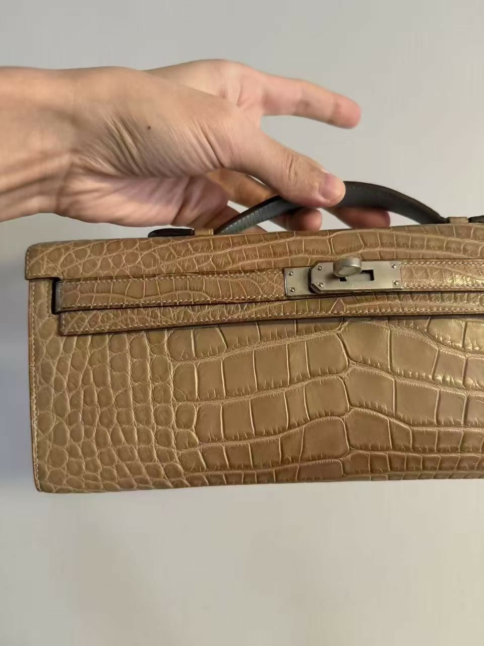 Hermes Kelly cut Matt croco milk tea