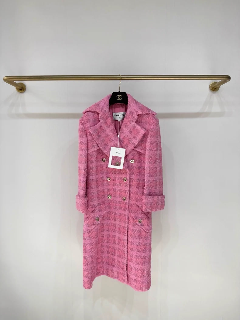 Chanel 24P pink plaid double-breasted long coat,