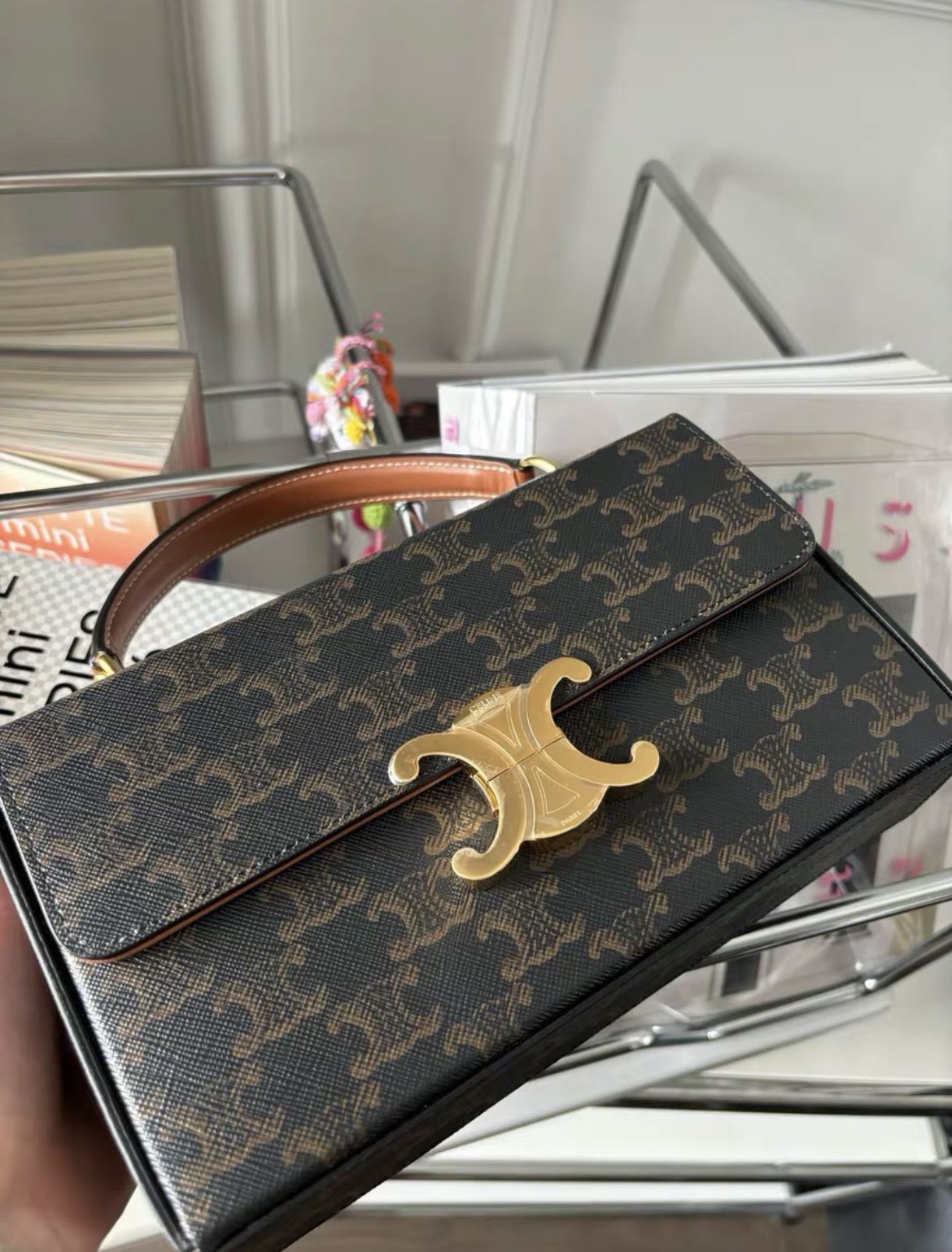 CELINE Triomphe Triumphal Arch Metal large lock old flower logo