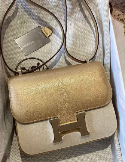 Hermès Hermès Metallic Chevre Chamkilight Constance 18 Dore - 18 Crossbody Bag - Used fashion item from Wararni