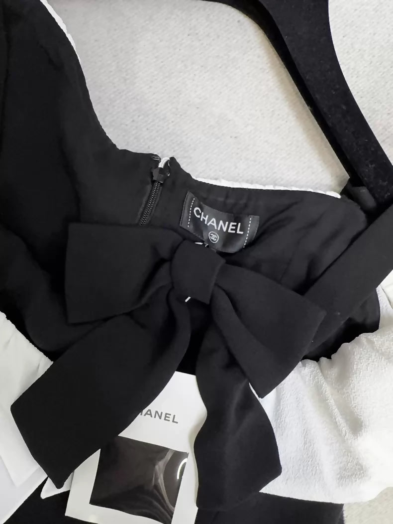 Chanel 25B black and white bow-tie dress