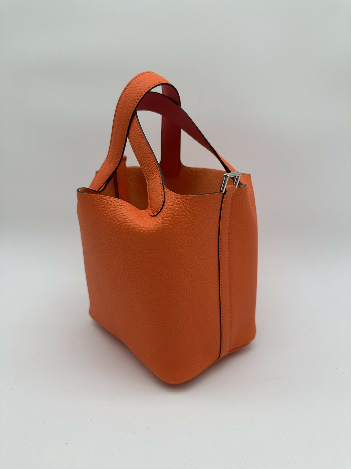 Hermès Picotin 18 Éclat Clemence / Swift Orange Minium / Rose Azalée PHW W 2024