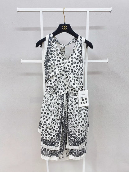 Chanel 22P black and white floral print dress