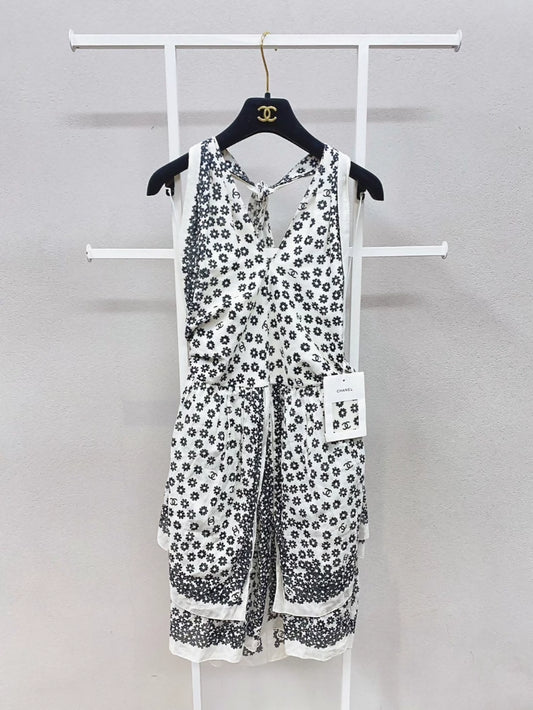 Chanel 22P black and white floral print dress