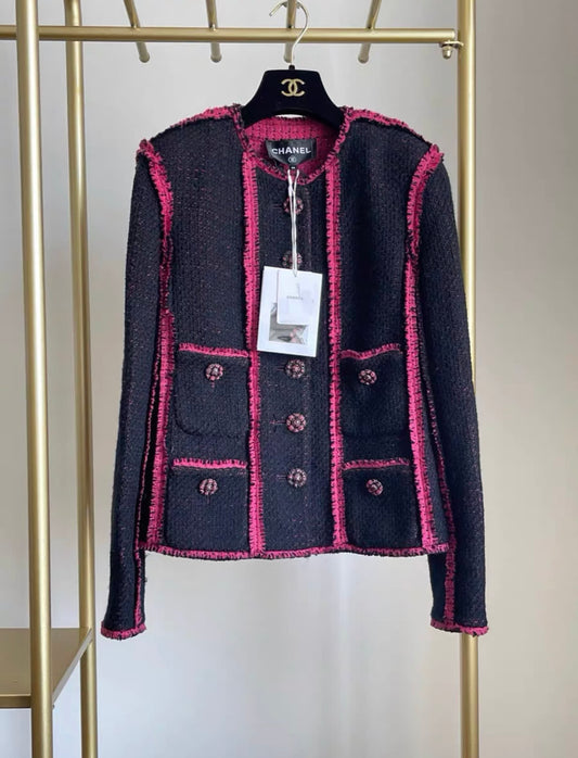 CHANEL Chanel 2022 AW black and pink cashmere four-pocket jacket - 36 Jacket - Used fashion item from Wararni