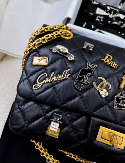 Chanel limited edition badge 2.55 small bag