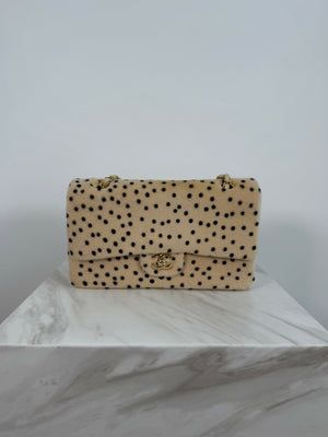Chanel Métiers d’Art 2026 Flap Bag Lambskin & Gold-Tone Metal Light Beige & Black