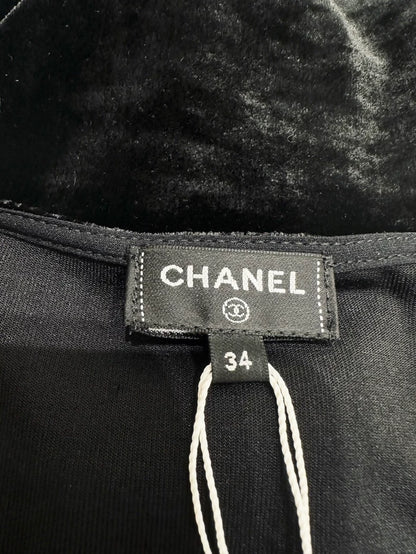 Chanel 25k velvet top with bows
