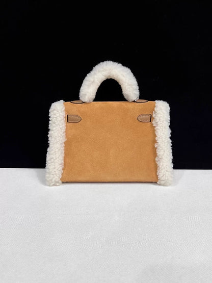 Hermès Teddy Mini Kelly 20 Chamois Grizzly, Alezan Swift and Ecru Mouton Shearling Palladium Hardware