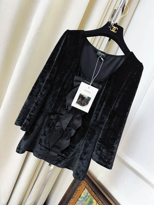Chanel 25K black velvet bow top