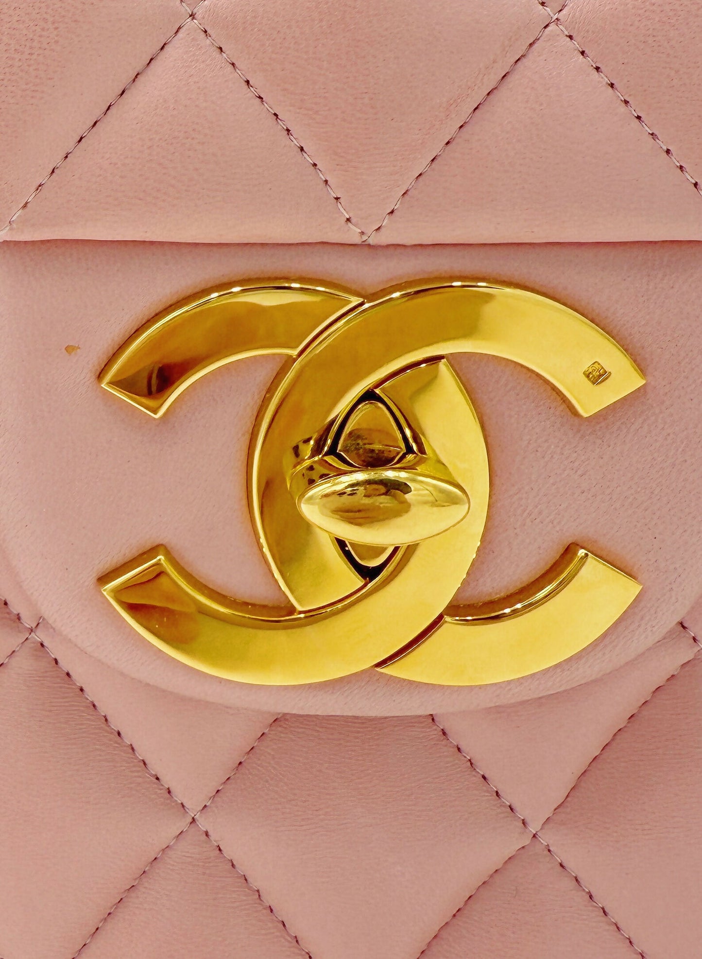 Chanel Vintage Maxi Flap Bag – Series 2 in Pink Lambskin with 24k Gold Hardware