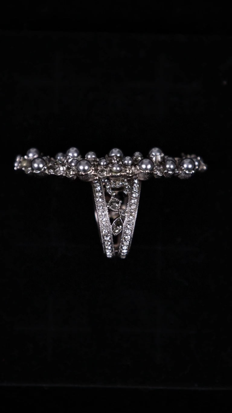 Chanel 2015 Dubai series moon ring