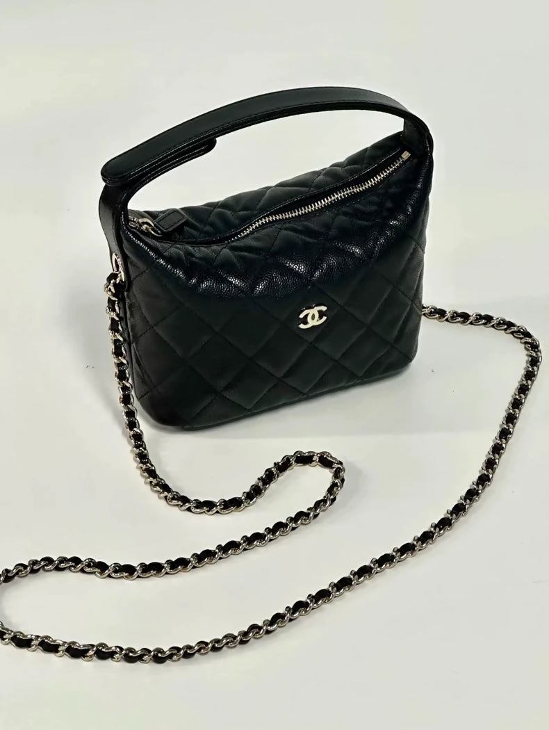 Chanel 25C Hobo black leather small size