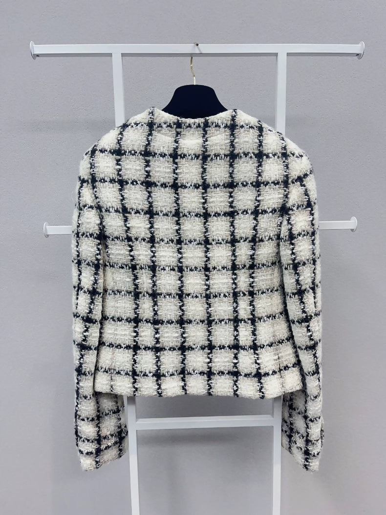 Chanel 19 black 
ecru tweed Jacket
