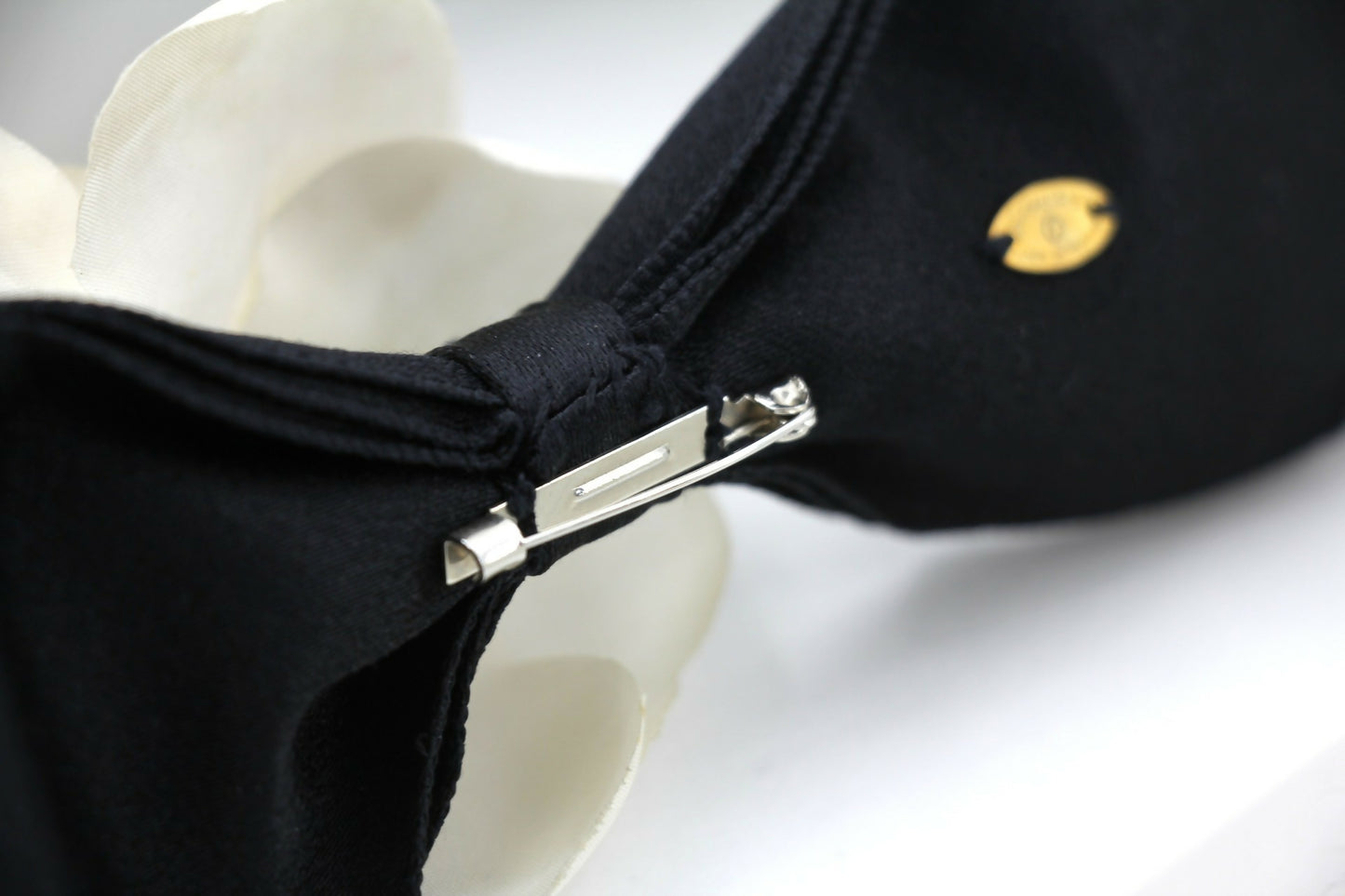 Chanel Vintage 81-85 Satin Silk Black Camellia Bow Hair Clip