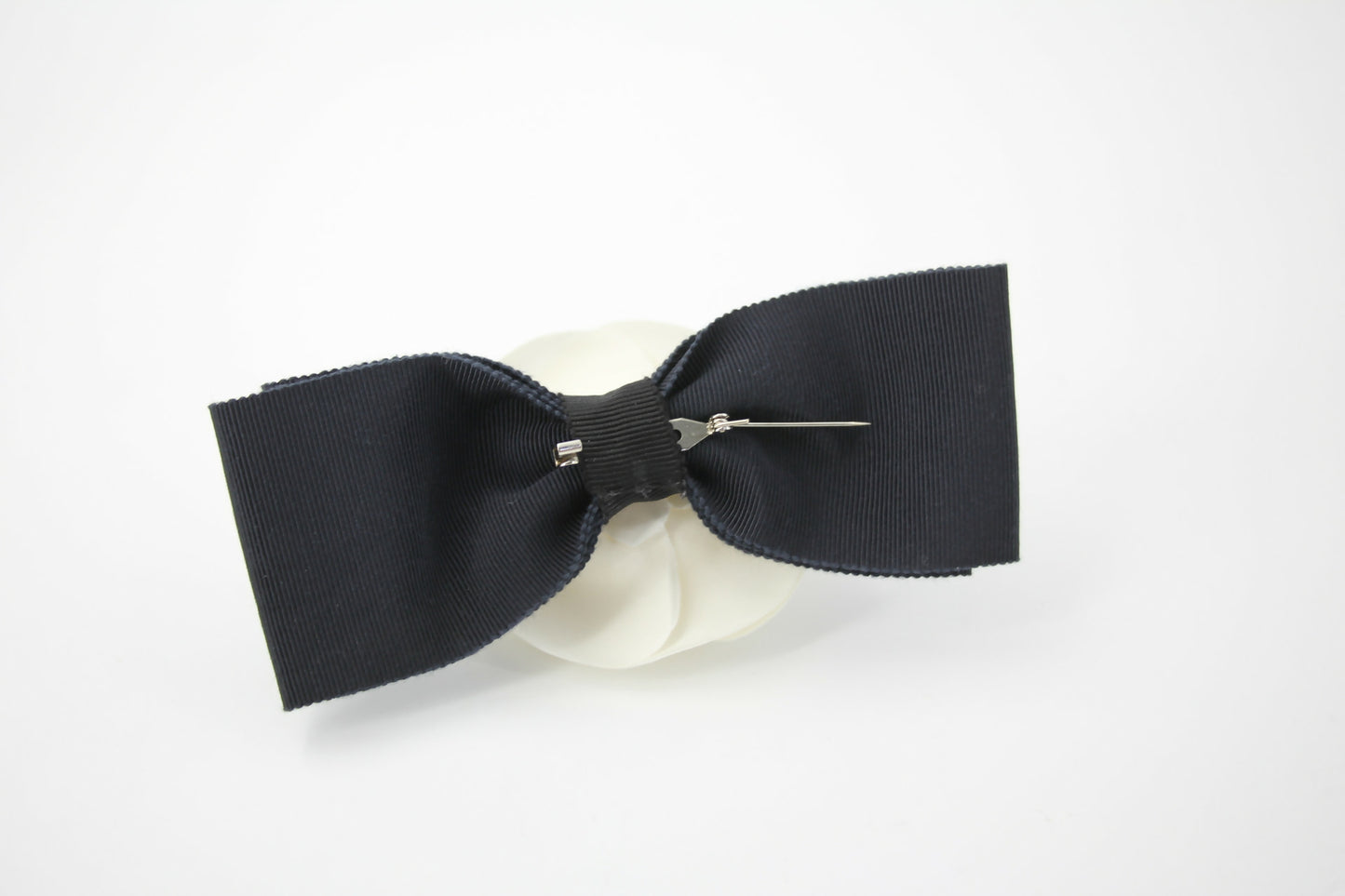 Chanel Vintage 81-85 Fabric Ribbon Black Camellia Brooch