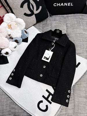 Chanel 25k black sequined tweed cropped jacket and skirt