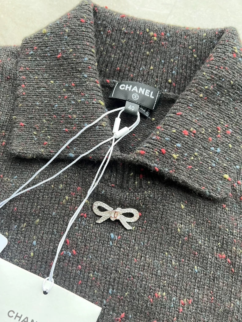 Chanel 25N dark brown top