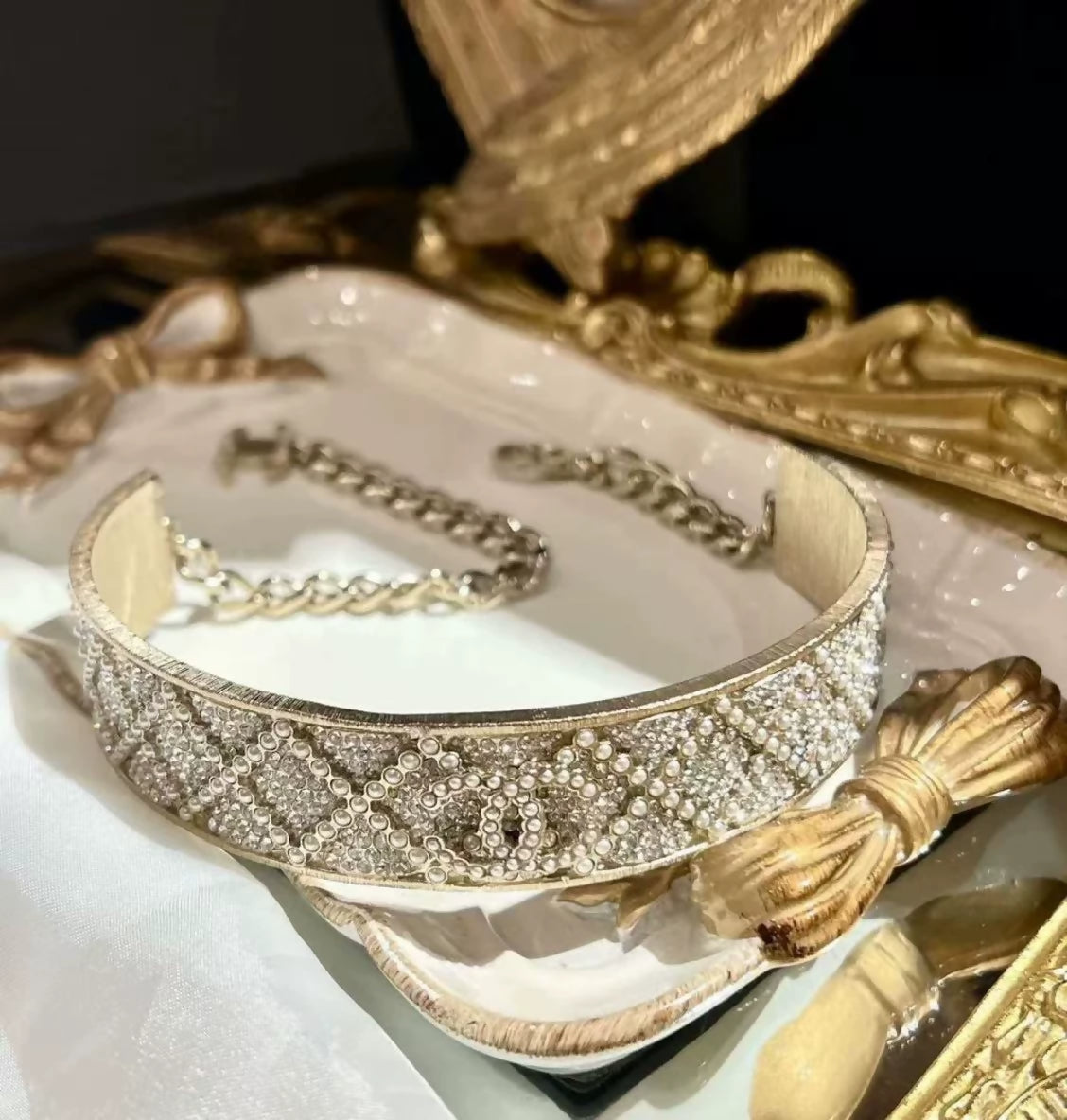 Chanel 21K heavy pearl rhinestone wide choker necklace