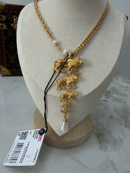Chanel 22A collection Three Lions necklace