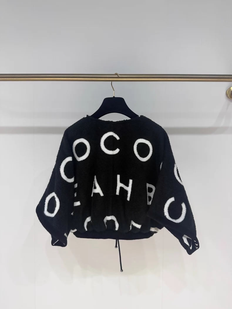 Chanel 23M black and white terry top