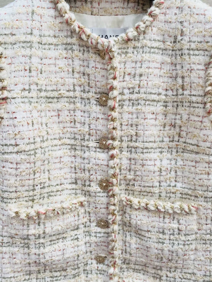Chanel 25A écru tweed gold thread vest
