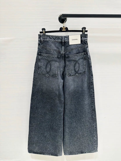 Chanel 26a popular black wide-leg jeans, F34/F36,