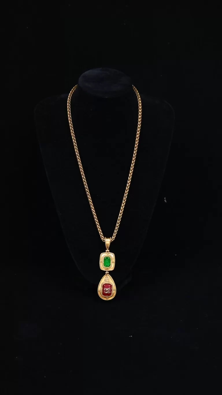 Chanel 1996 Red and Green Glass Pendant Necklace