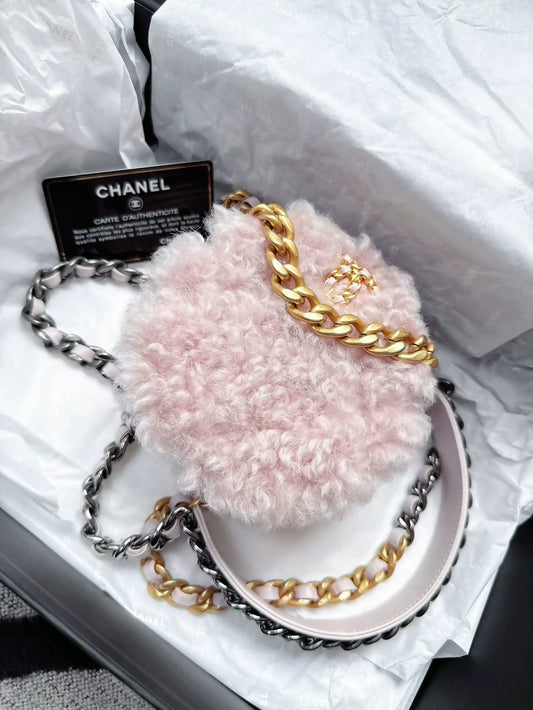 Chanel 20A 19bag Teddy pink wool round shoulder bag