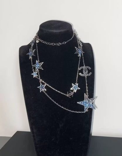 Chanel 08 blue diamond-encrusted star sweater chain