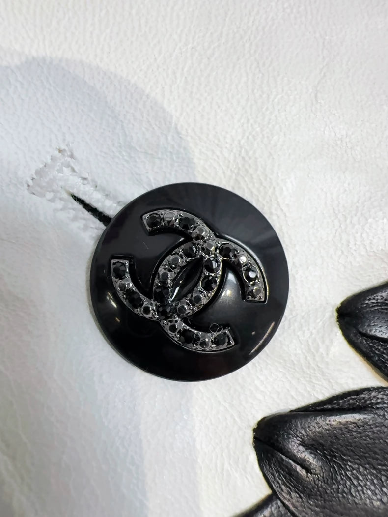 Chanel 21C Off-White Lambskin Leather Jacket with Black Trim