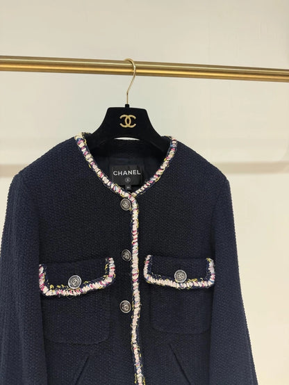 Chanel 21P tweed cardigan with two pockets
