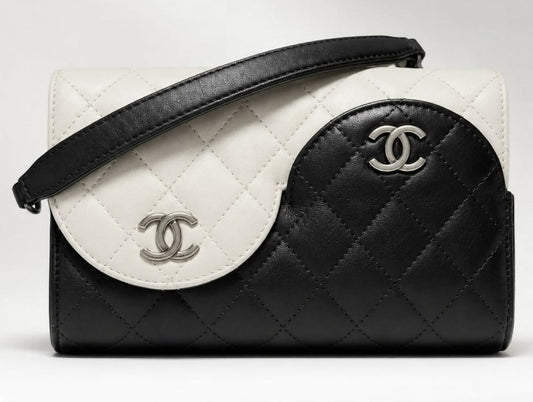 Rare Chanel 16C Paris-Seoul Small Yin Yang Flap Bag