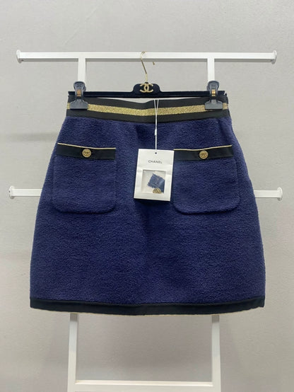 Chanel 19C dark blue skirt