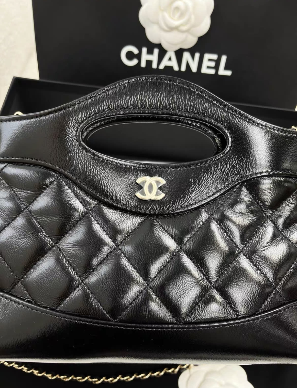 Chanel 31bag nano black