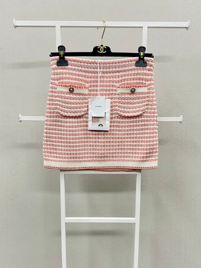 Chanel 22P pink & white skirt