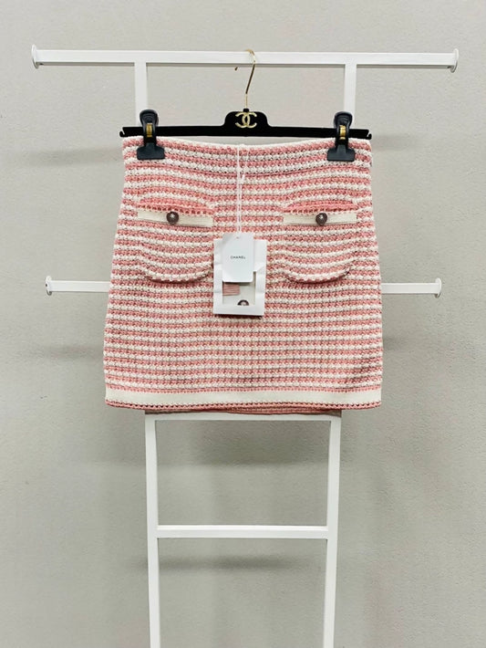 Chanel 22P pink & white skirt