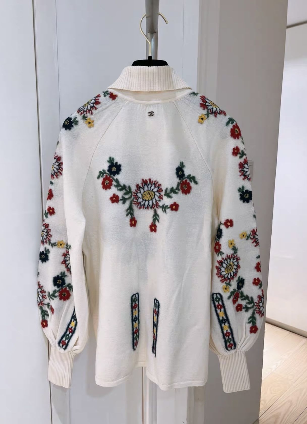 Chanel Salzburg catwalk crochet sweater