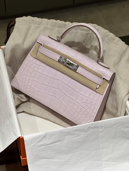 Hermes Mini Kelly 20 Mauve Pale Matte Alligator leather palladium hardware