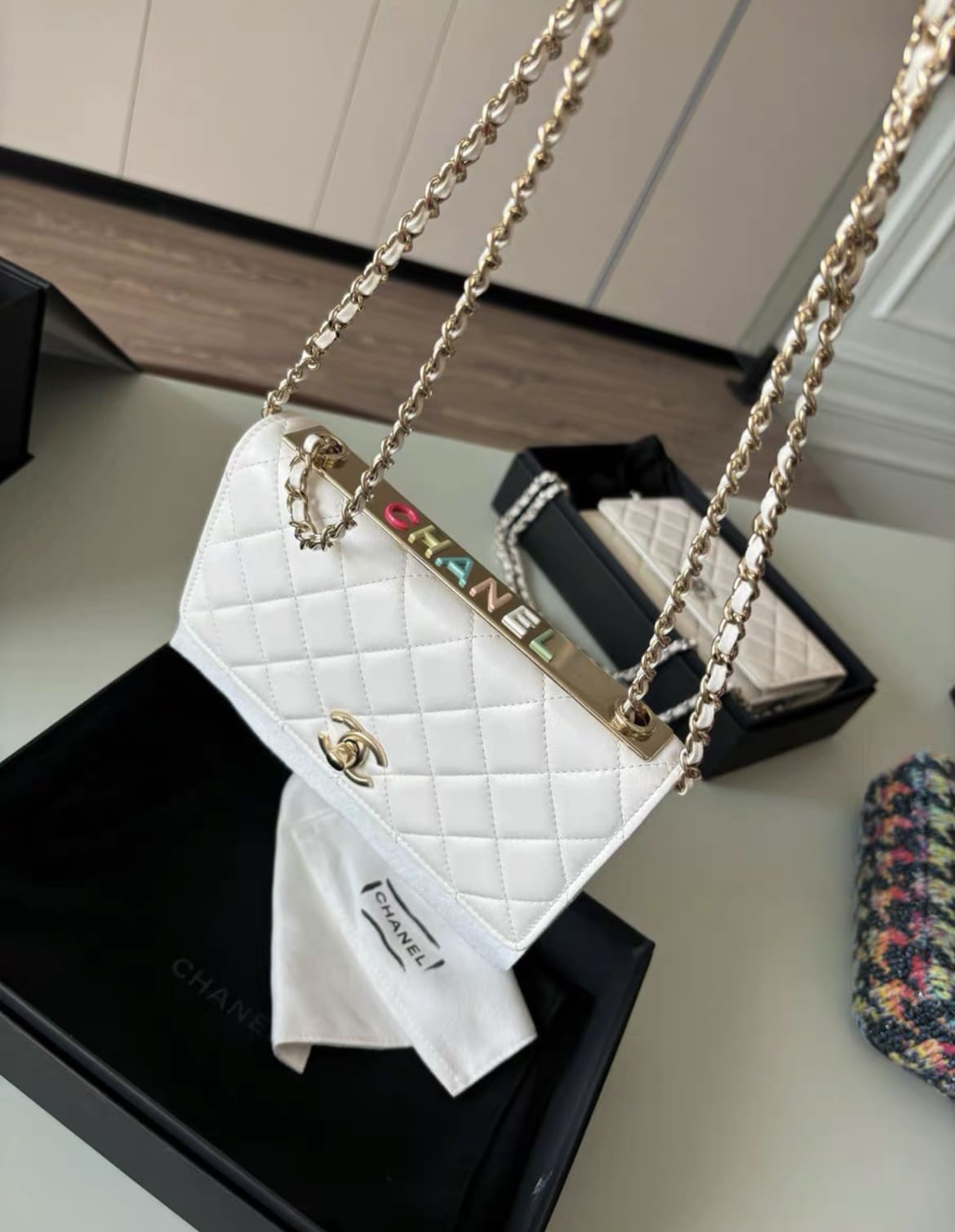 CHANEL Chanel 24C Trendy CC White Quilted Lambskin multicolour letter silver Hardware - Small Crossbody Bag - Vintage fashion from Wararni